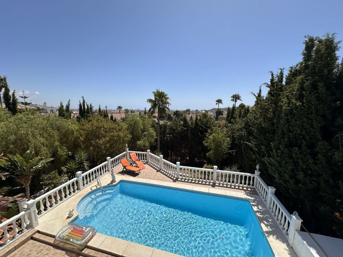 Image No.4-4 Bed Villa for sale