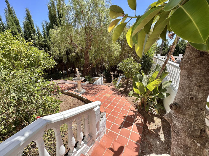 Image No.6-4 Bed Villa for sale