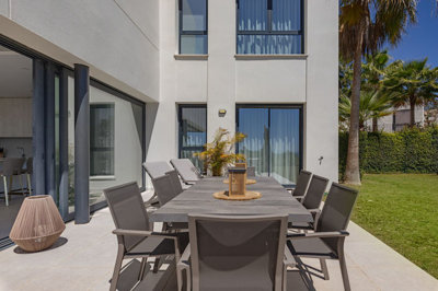 6r8ao3paltl8-e64a9055bba3e77ac8aca3b893cdf826