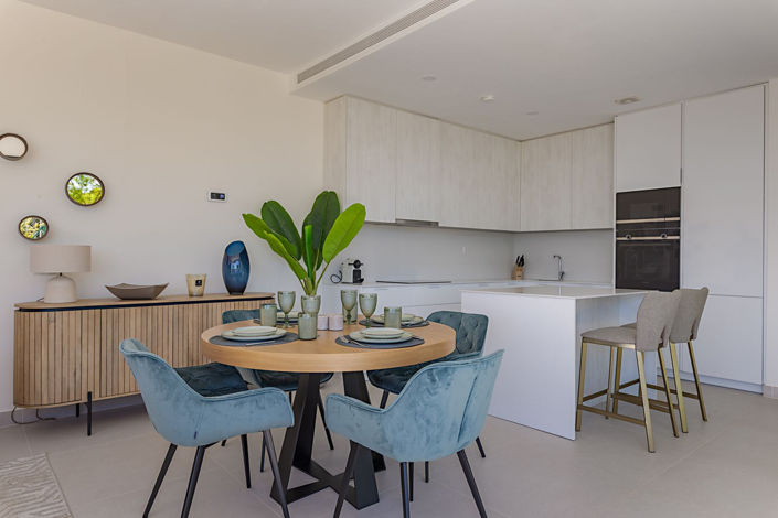 Image No.8-4 Bed Townhouse for sale