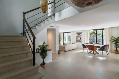 1bqja9xkzph11-20939a0134ad724a8cb2a801094d15a