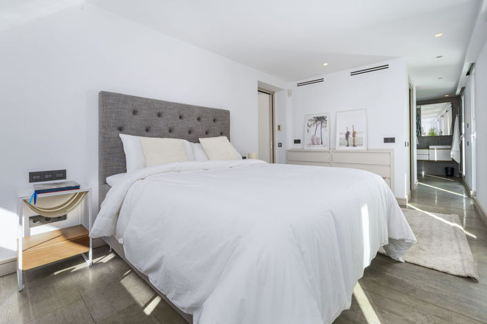 Image No.14-6 Bed Villa for sale