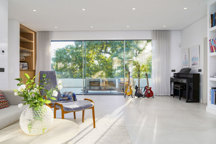 Image No.6-6 Bed Villa for sale