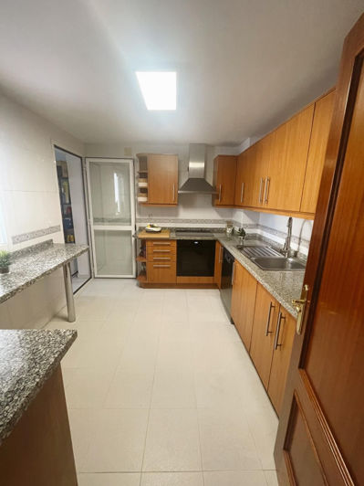 Image No.10-3 Bed Townhouse for sale