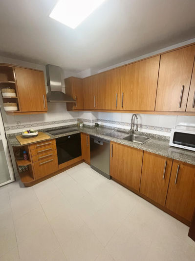 Image No.11-3 Bed Townhouse for sale