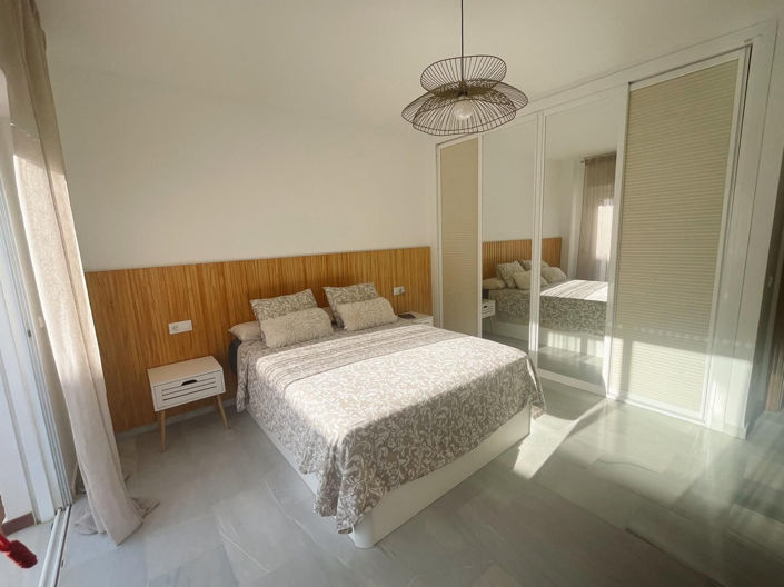 Image No.13-3 Bed Townhouse for sale