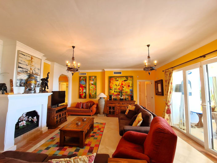 Image No.8-3 Bed Apartment for sale