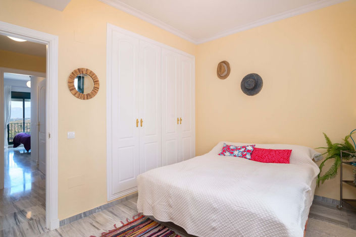 Image No.11-2 Bed Apartment for sale