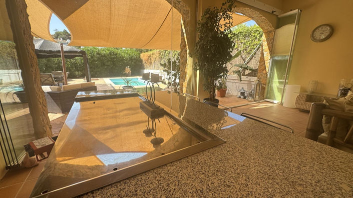 Image No.4-4 Bed Townhouse for sale