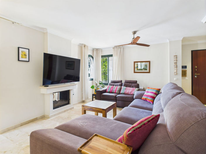 Image No.3-3 Bed Townhouse for sale