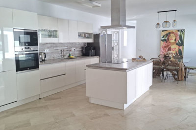 qk0neowzd7-aa4cc561180b369757c0bb4af9886cd3