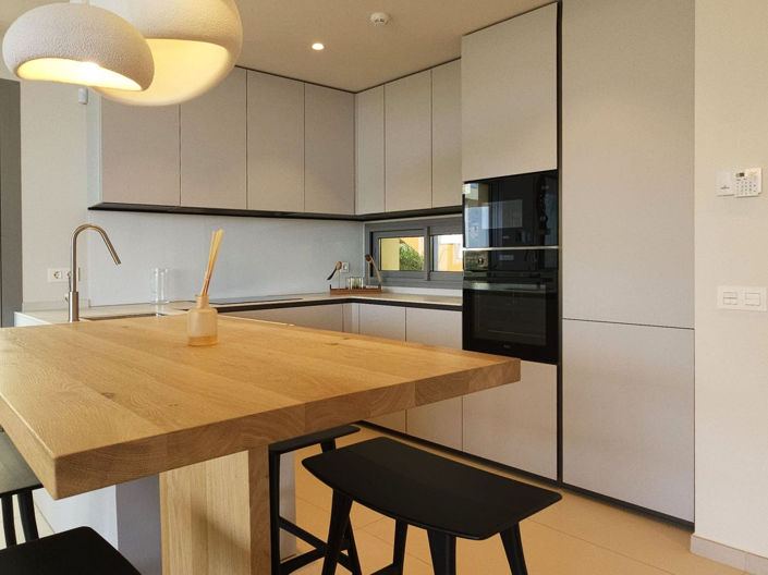 Image No.7-3 Bed Apartment for sale