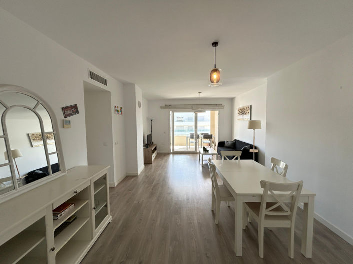 Image No.8-3 Bed Apartment for sale