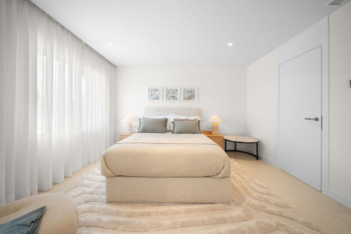 Image No.23-3 Bed Townhouse for sale