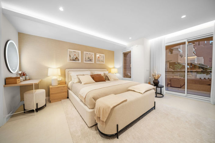 Image No.29-3 Bed Townhouse for sale