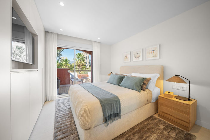 Image No.30-3 Bed Townhouse for sale