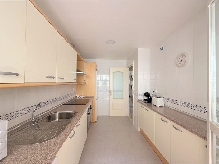 Image No.18-2 Bed Apartment for sale