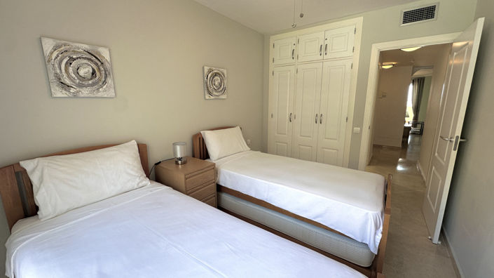 Image No.10-2 Bed Apartment for sale