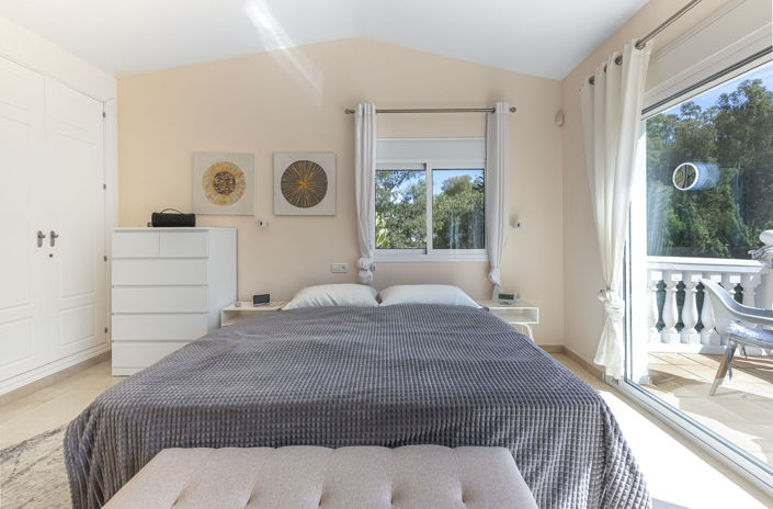 Image No.14-4 Bed Villa for sale