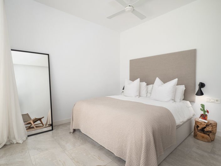 Image No.18-4 Bed Villa for sale