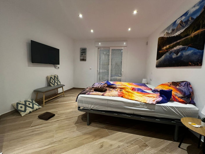 Image No.10-4 Bed Villa for sale