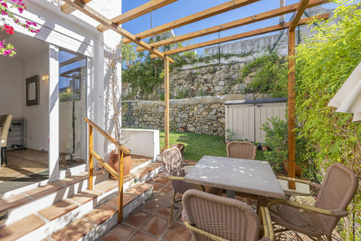 Image No.2-3 Bed Villa for sale