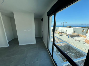 ffovvyrhzo47-aa4cc561180b369757c0bb4af9886cd3