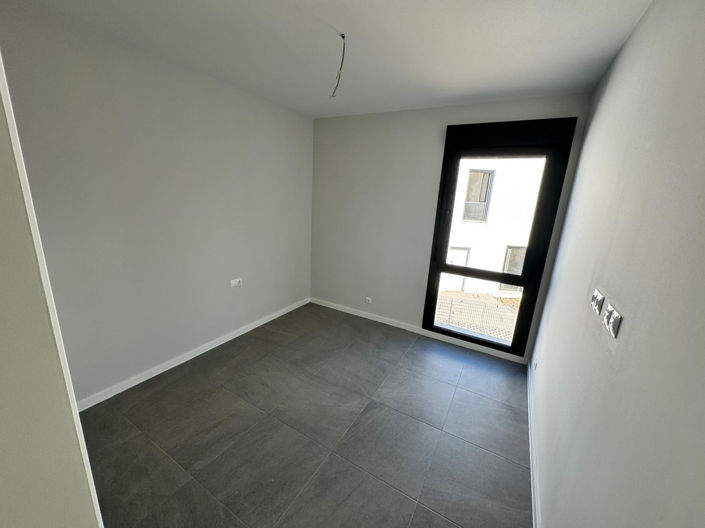 Image No.8-4 Bed Townhouse for sale