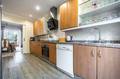 6dk0govjr5w13-5fd73dea700db77384c091ca9818b1a