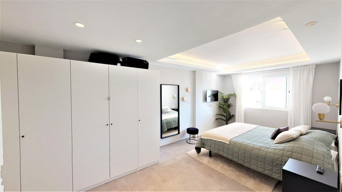 Image No.11-3 Bed Apartment for sale