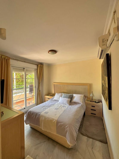 Image No.6-3 Bed Duplex for sale