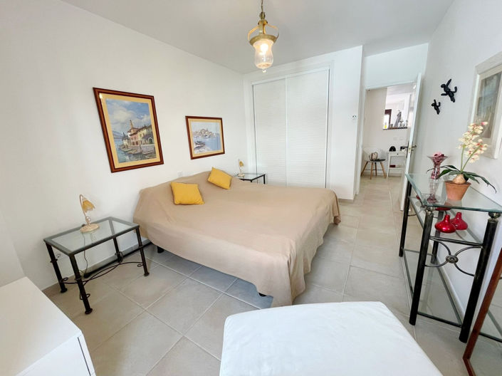 Image No.8-3 Bed Apartment for sale