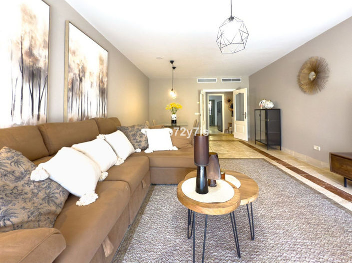 Image No.7-3 Bed Apartment for sale