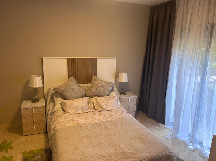 Image No.10-3 Bed Apartment for sale