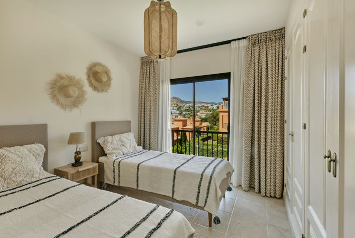 Image No.16-2 Bed Apartment for sale