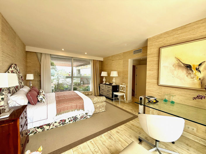 Image No.14-3 Bed Penthouse for sale