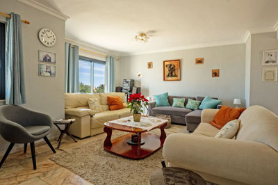 jaeli7k6pik3-e898b2bb2a2fdfd06d2c39894dce8316