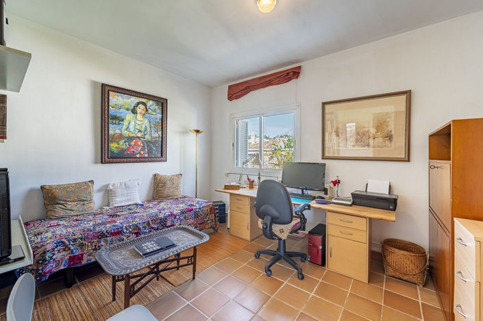 Image No.7-4 Bed Villa for sale