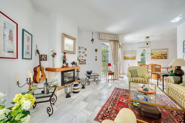 Image No.9-4 Bed Villa for sale