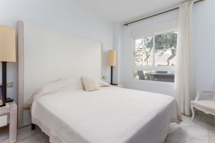 Image No.14-5 Bed Apartment for sale