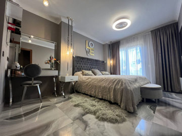 y7aronhf6da7-aa4cc561180b369757c0bb4af9886cd3