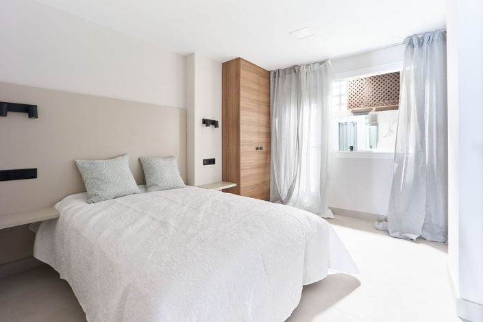 Image No.10-3 Bed Apartment for sale