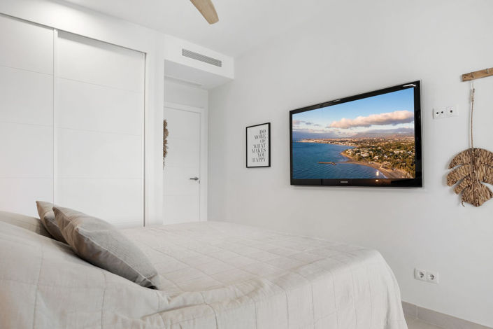 Image No.14-2 Bed Apartment for sale