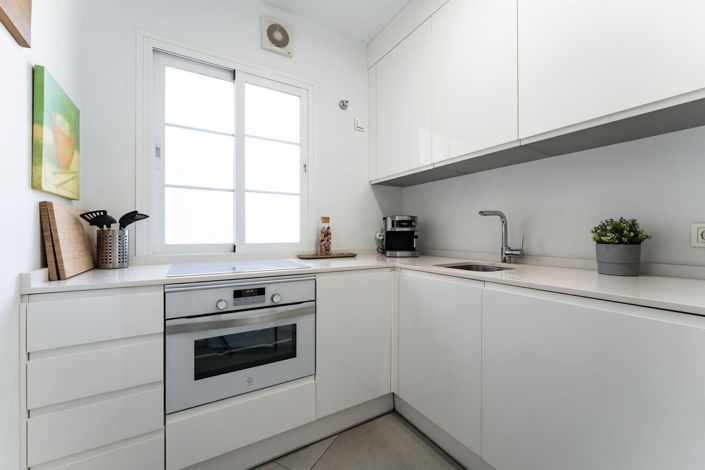 Image No.11-2 Bed Townhouse for sale