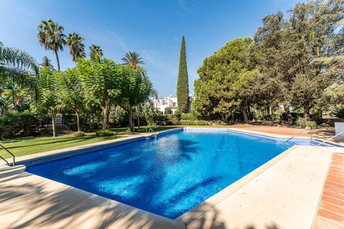 Image No.2-2 Bed Townhouse for sale