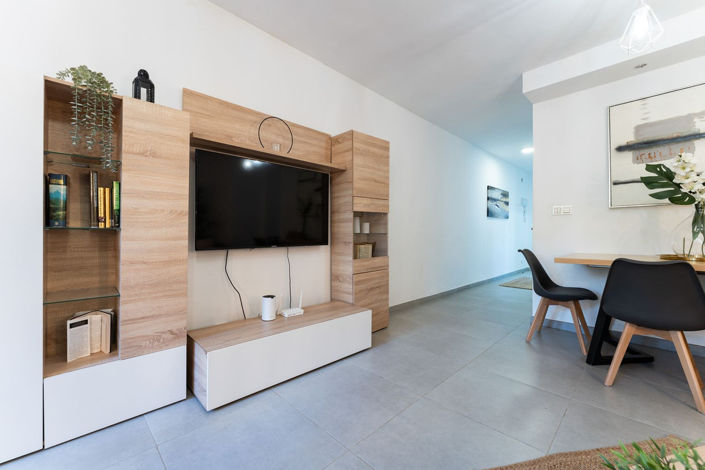 Image No.5-2 Bed Townhouse for sale