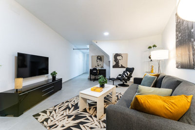 9az4j3olctd31-5e8b9eb86a2d455eeaf43a7bbf3ccd1