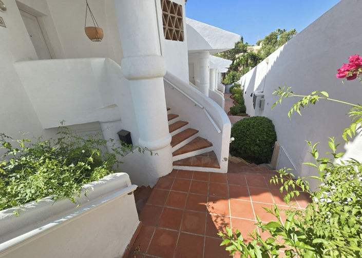 Image No.9-2 Bed Apartment for sale