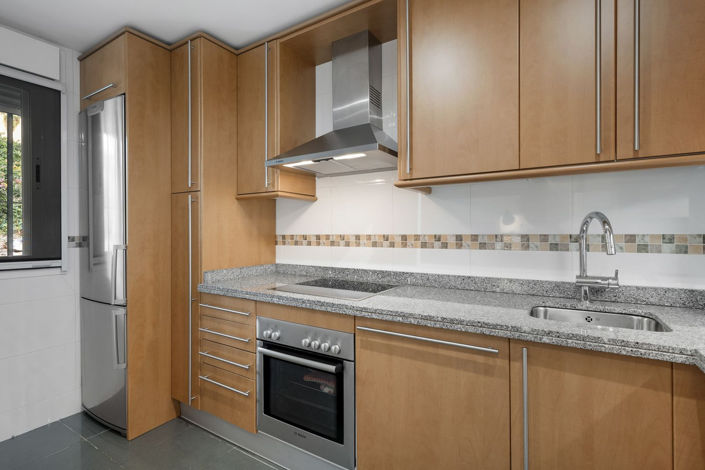 Image No.9-2 Bed Apartment for sale