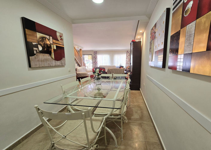 Image No.5-3 Bed Townhouse for sale